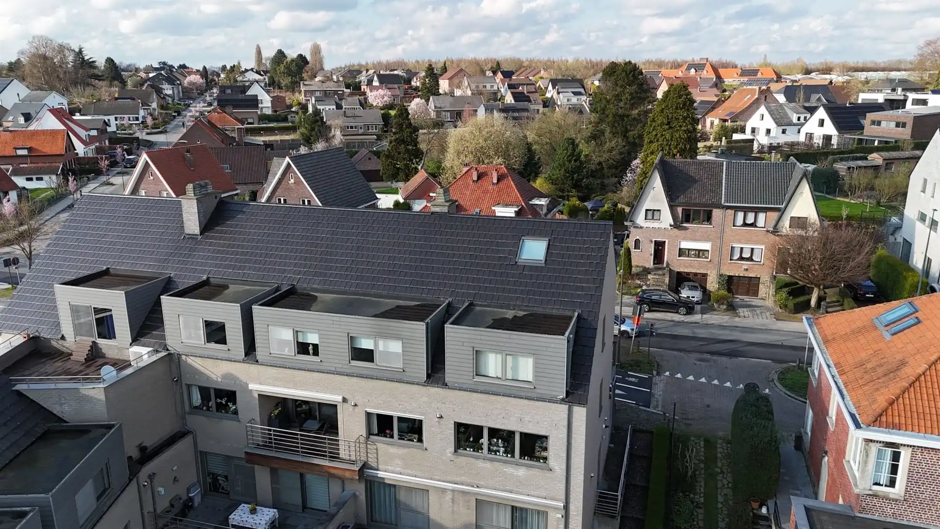 Ruim en modern duplex appartement op een toplocatie foto 28