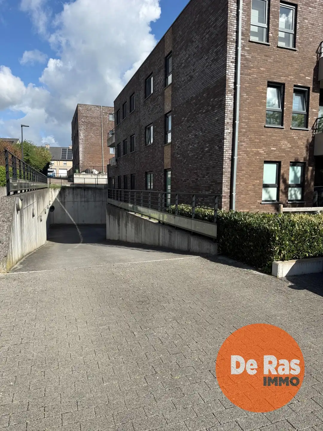 DENDERLEEUW - Recent gelijkvloers appartement met tuin foto 13