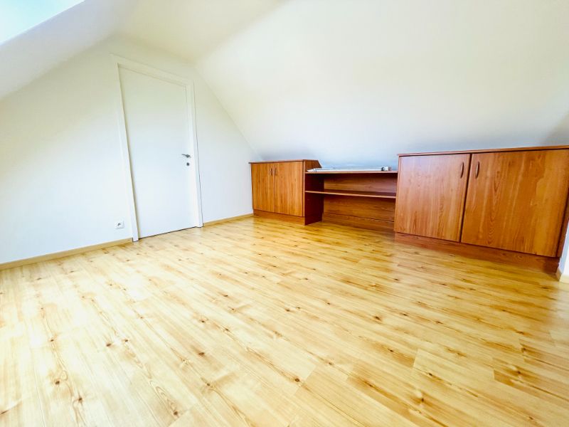 Instapklare, piekfijn onderhouden duplex met 2 kamers foto 11