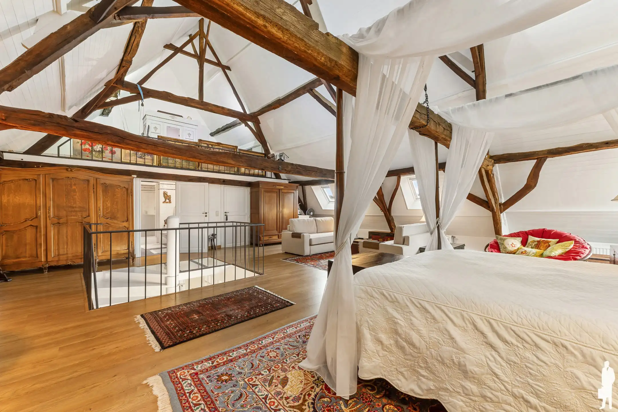 Historische herenhuis in het Begijnhof van Hoogstraten foto 40