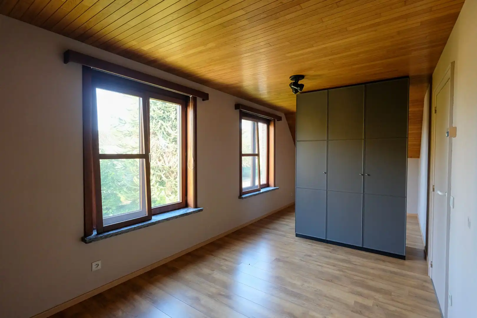Landelijk wonen met ruimte, rust en een prachtig uitzicht in Zomergem! foto 14