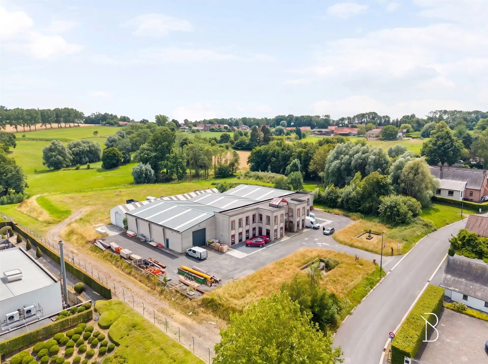 Veelzijdig industriegebouw op toplocatie in Ronse. foto 3