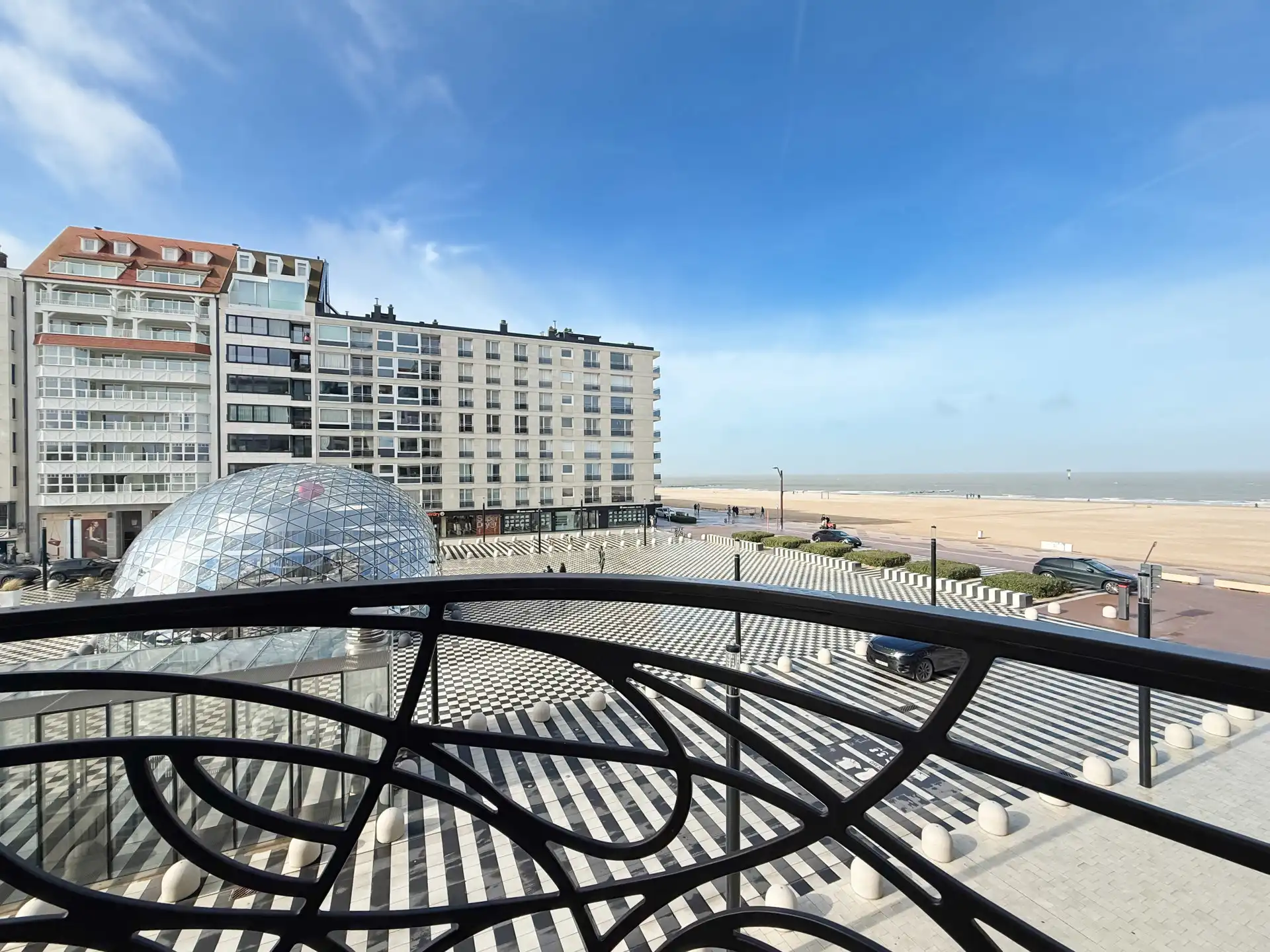 Zonnig en gemeubeld appartement met zeezicht - Albertplein foto 7