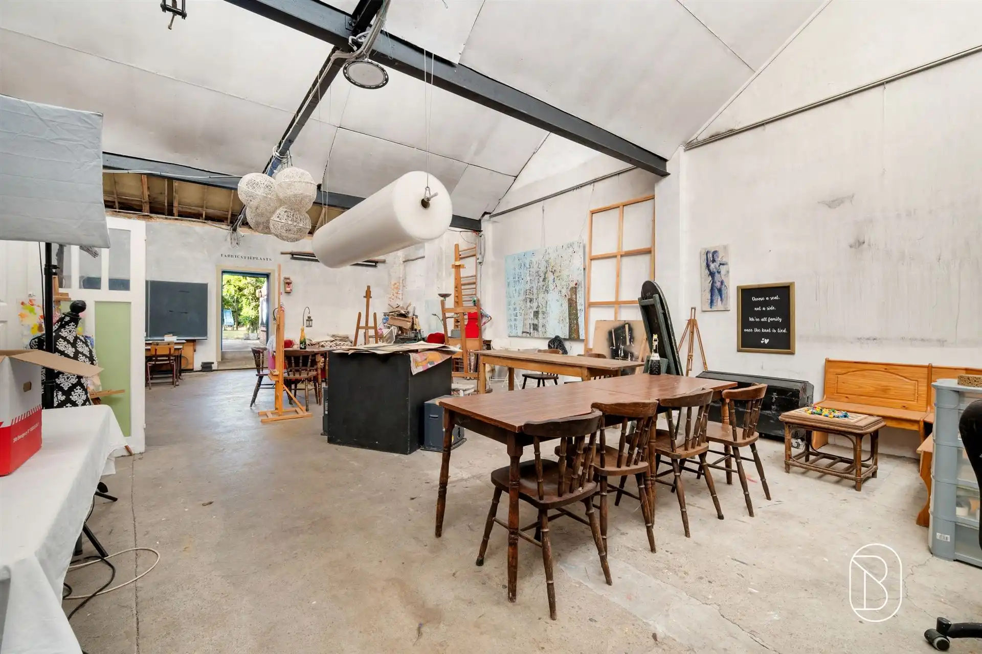 Ruime gezinswoning met atelier in Wortegem-Petegem foto 18