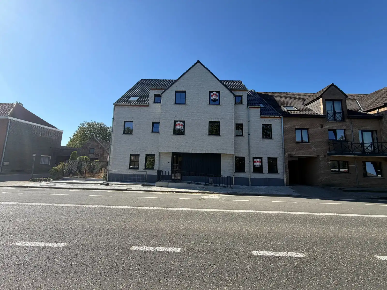 Nieuwbouwappartement te huur in centrum Nazareth foto {{pictureIndex}}