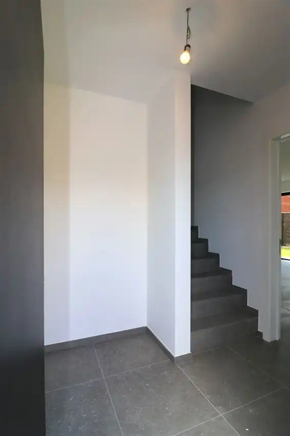 Aangename woning met drie slaapkamers en mooie tuin op rustige locatie foto 18