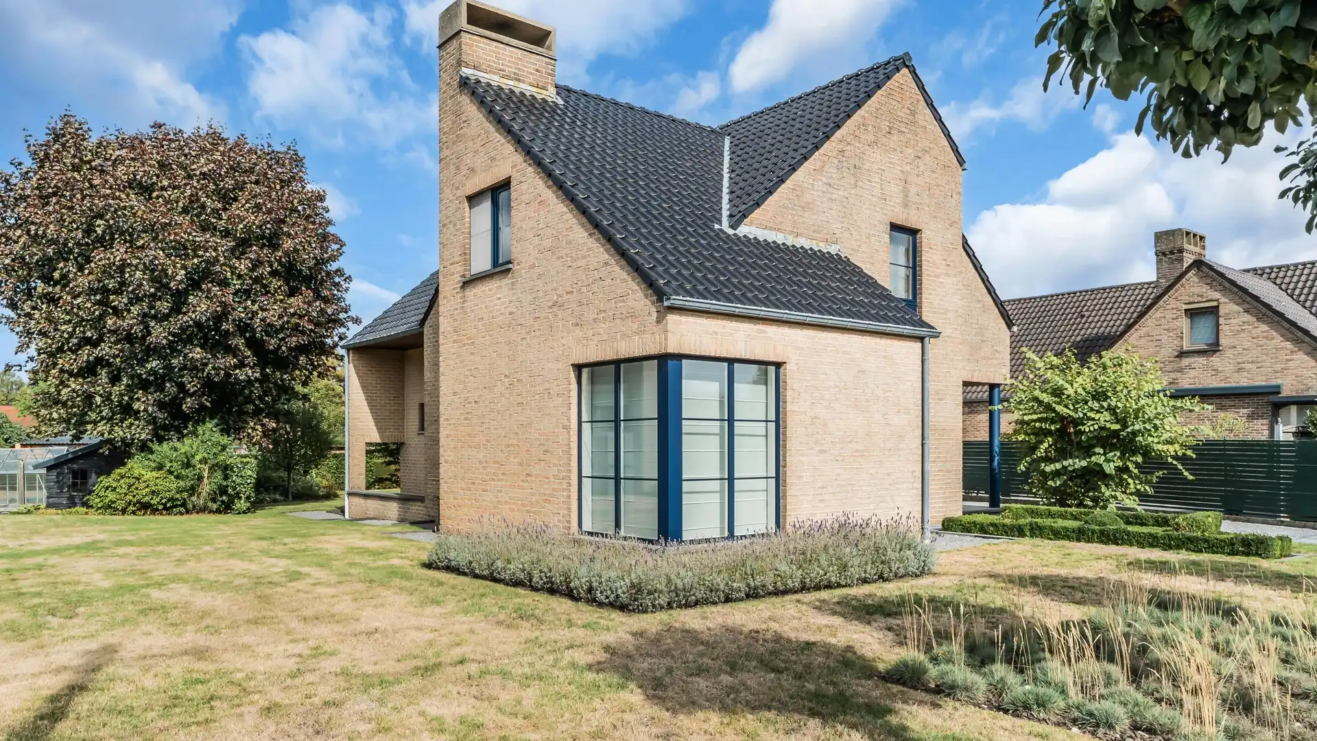 Ruime vrijstaande gezinswoning met 3 à 4 slpkrs in As foto 2