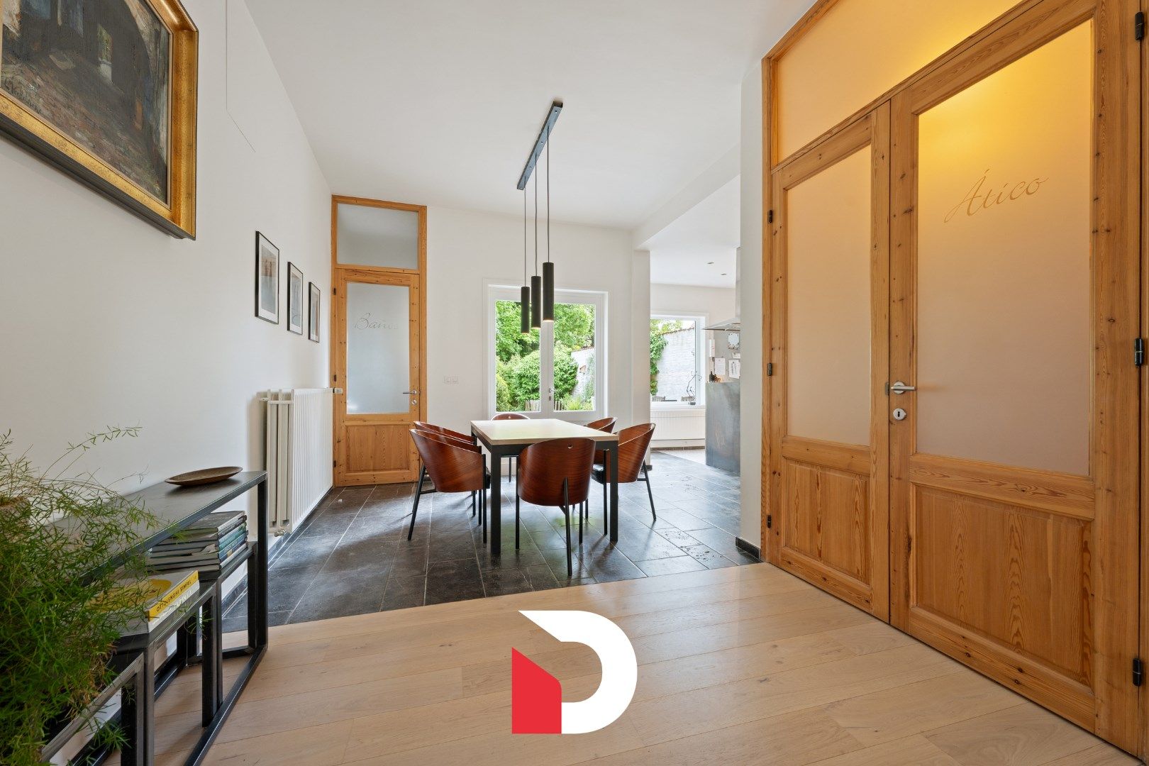Uitzonderlijke statige burgerwoning in hartje Brugge. foto 5