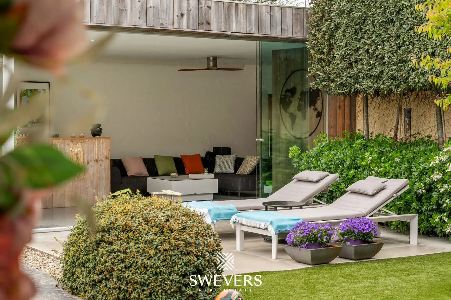 Werken, wonen en genieten in luxevilla met zwembad, poolhouse en magazijn in Koersel foto 32