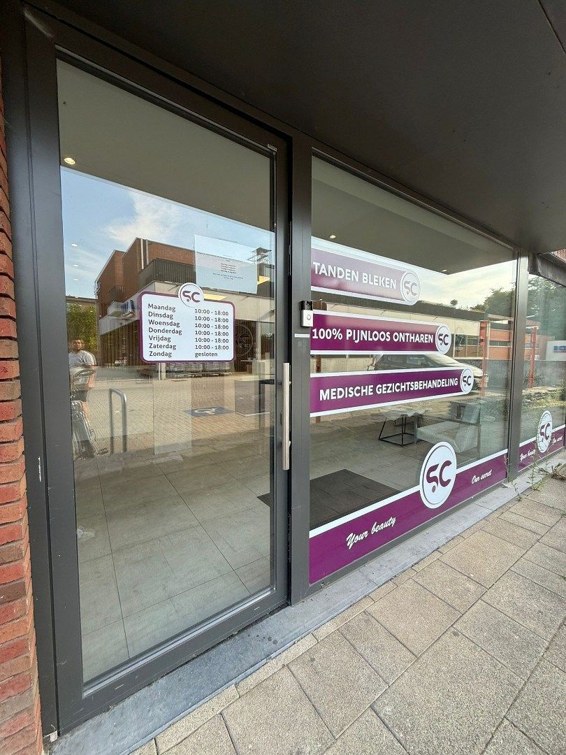 Overname goeddraaiende SoClean Clinic te Genk foto 19