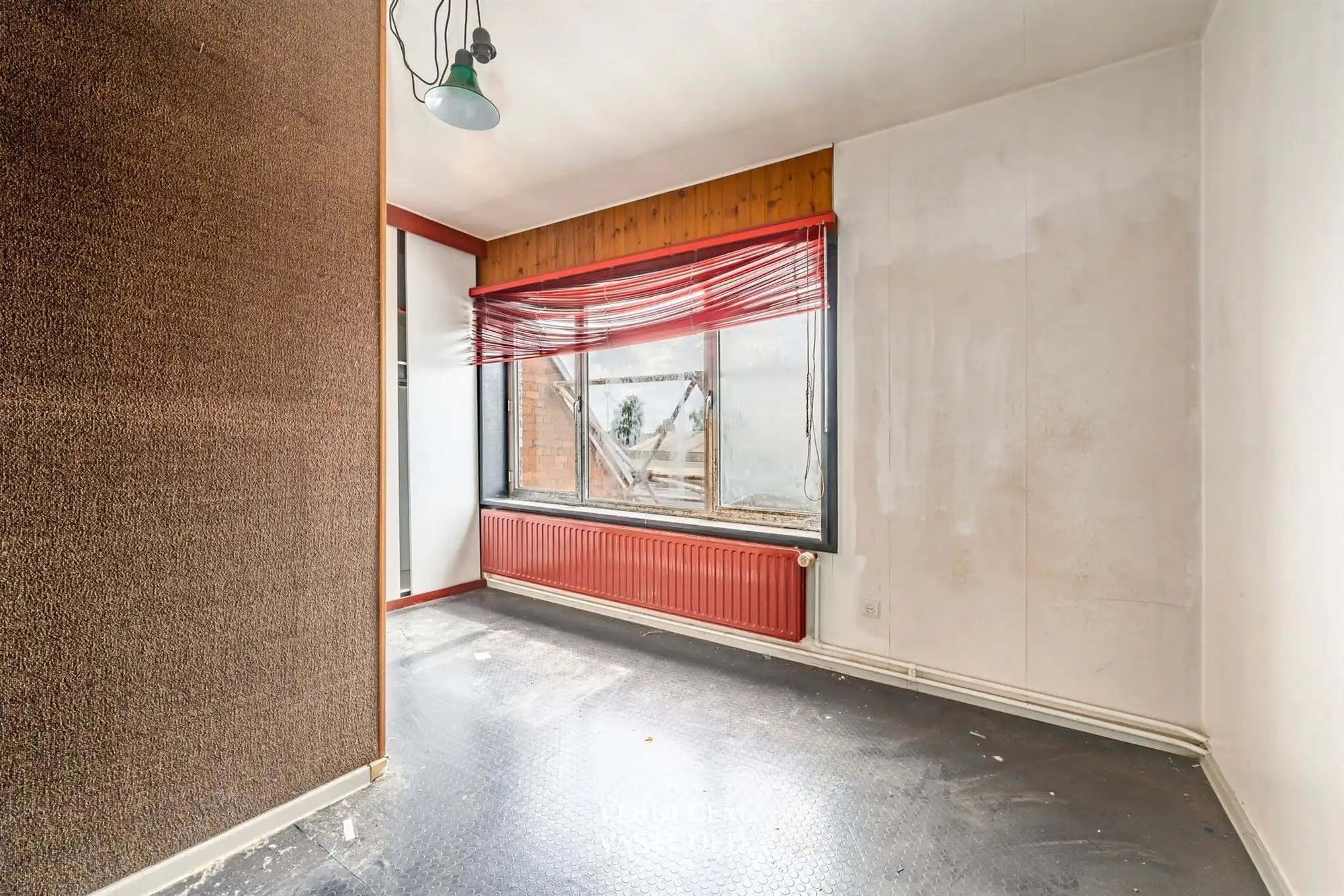 Renovatieproject: centraal gelegen handelspand met woonst en tuin foto 16