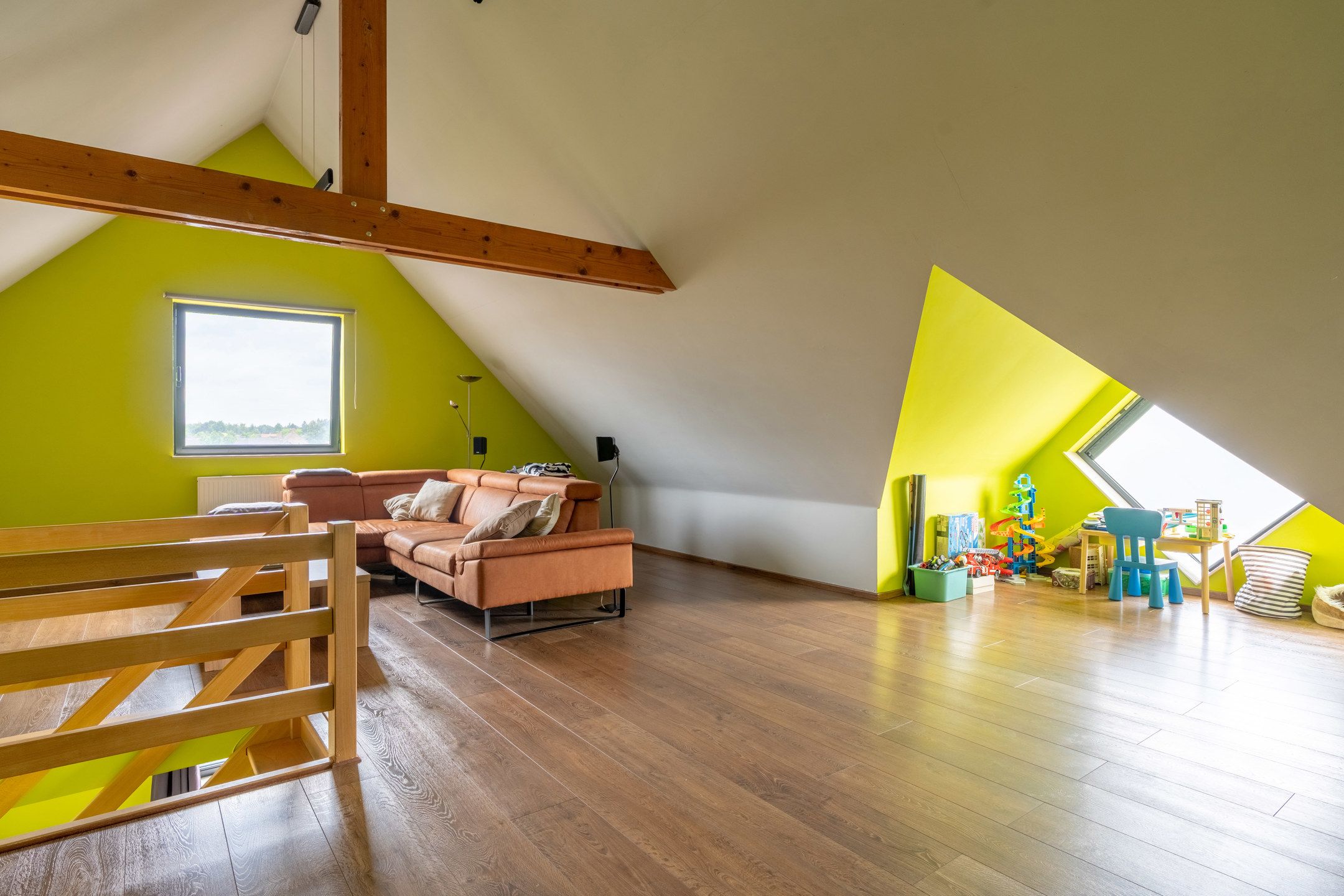 Duplex app met 2 slpks en garagebox te centrum Vosselaar. foto 11