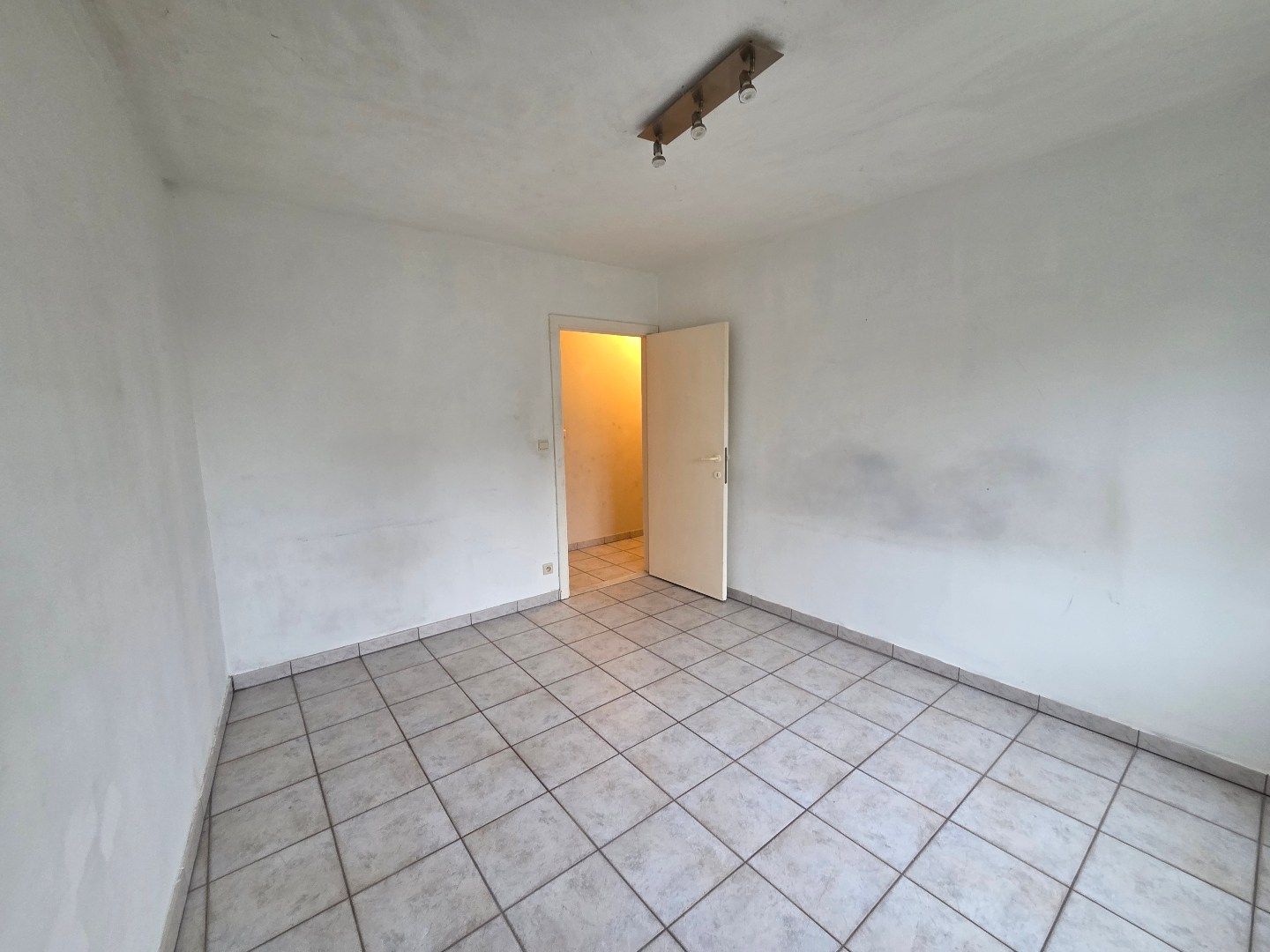 Ruim dakappartement met 3 slaapkamers in Boortmeerbeek. foto 14