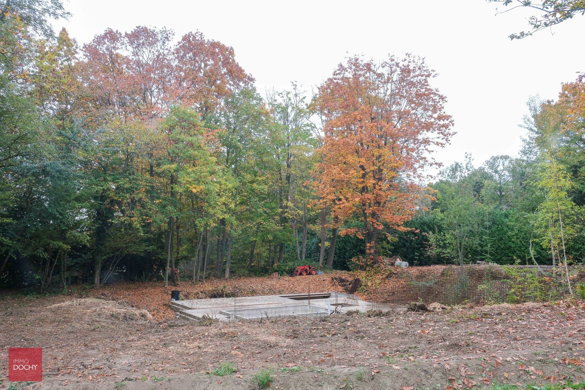 Ruim perceel met reeds aangelegde kelder te Bellegembos bestemd voor villabouw foto 5