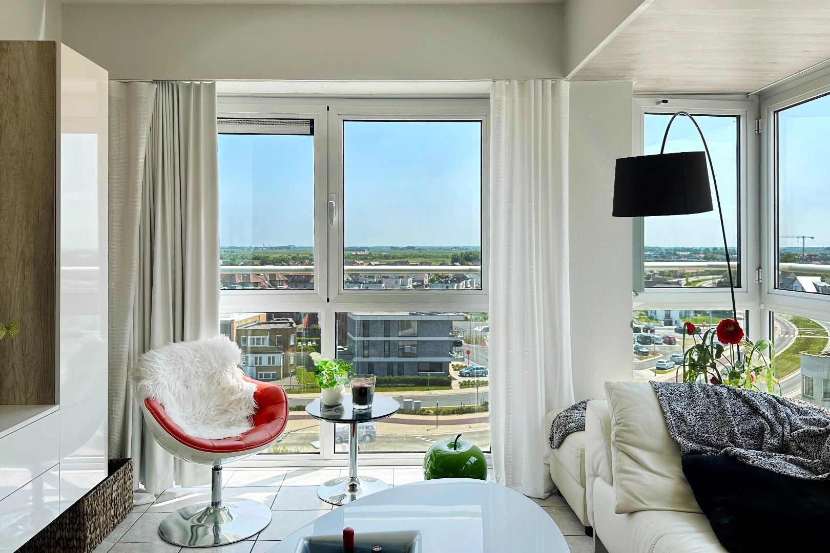 Zonnig hoekappartement met zuidgericht terras incl. garage  foto 2
