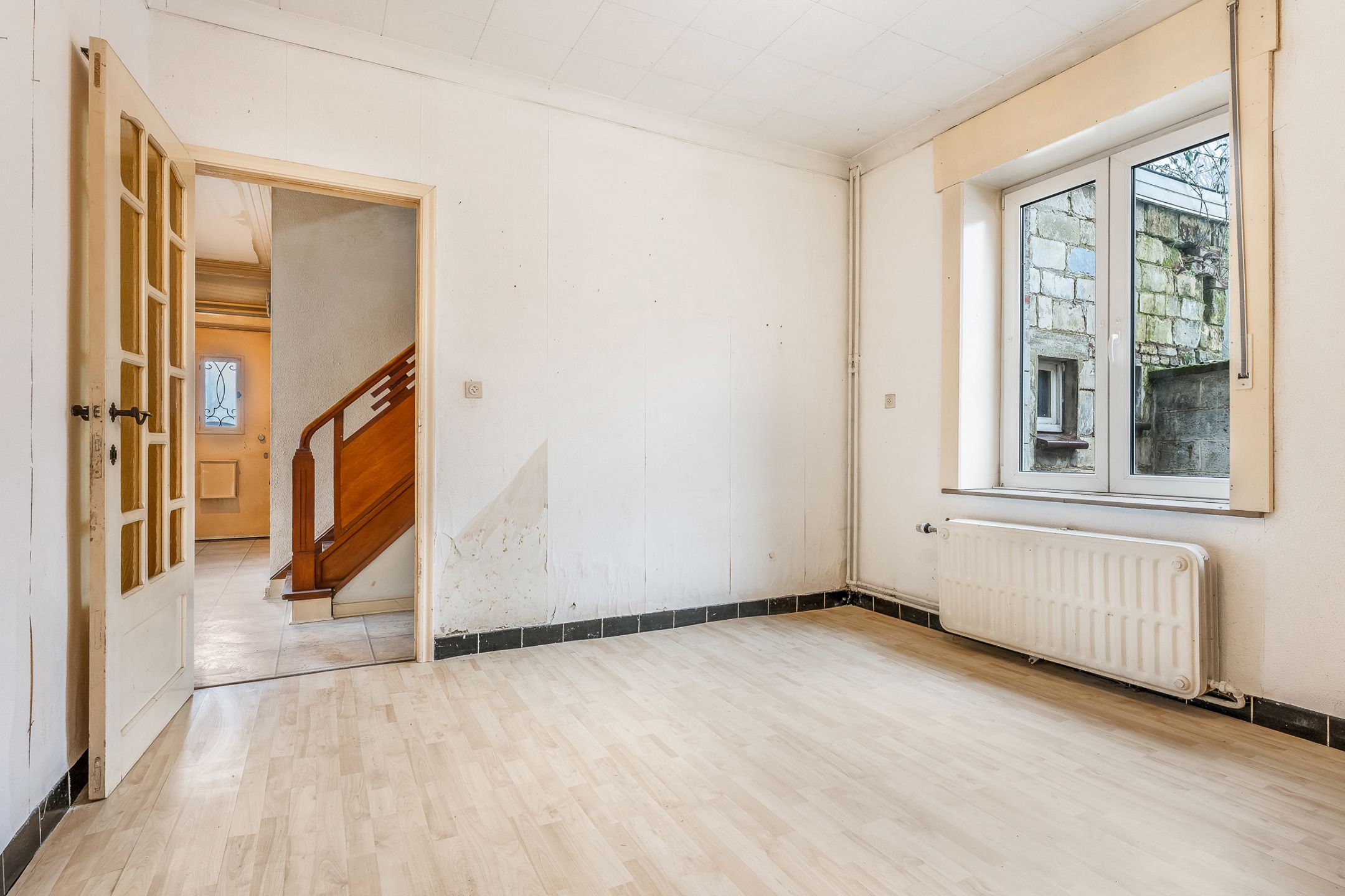 Te renoveren woning inclusief loods te Zichen foto 7