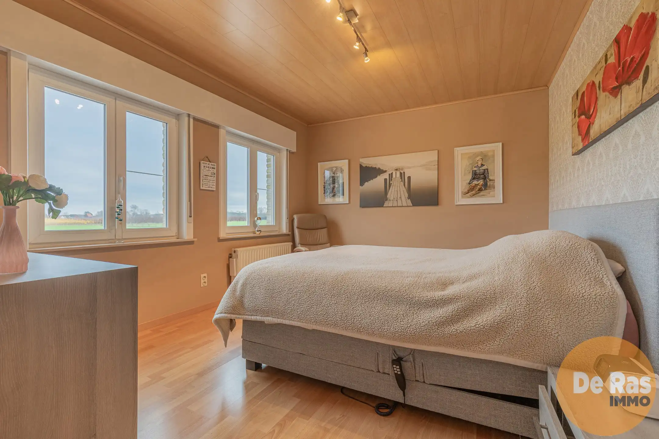 MASSEMEN - Woning met 3 kamers en tuin met prachtig zicht foto 13