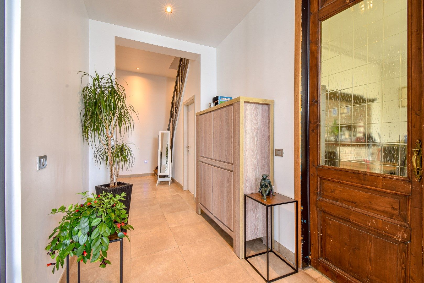 Instapklare woning met 5 slaapkamers en mogelijkheid achterliggende landbouwgrond foto 12