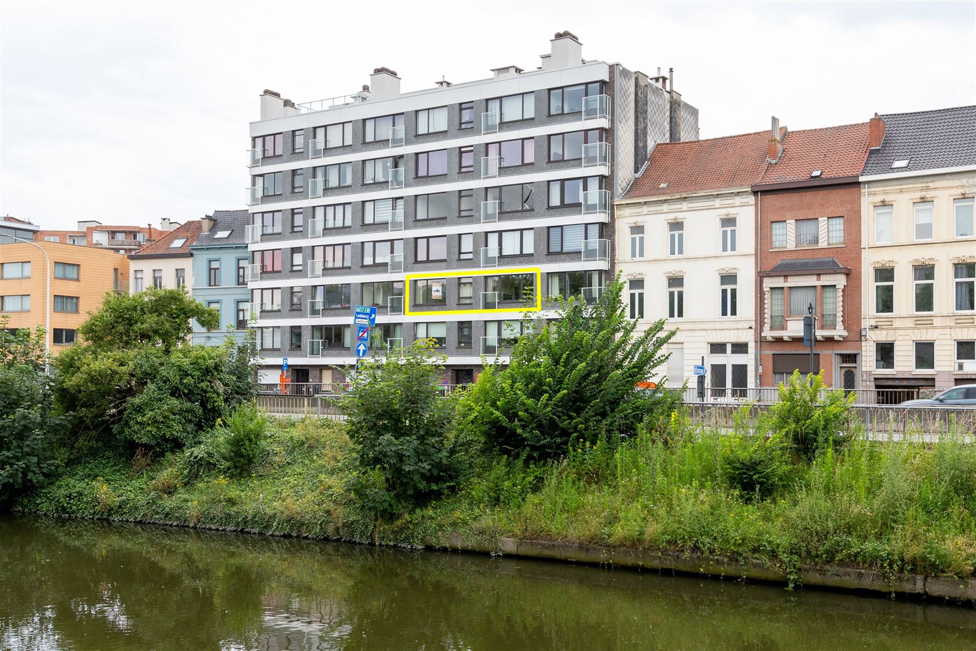 Super energiezuinig appartement met garagebox op topligging in centrum Gent foto 1