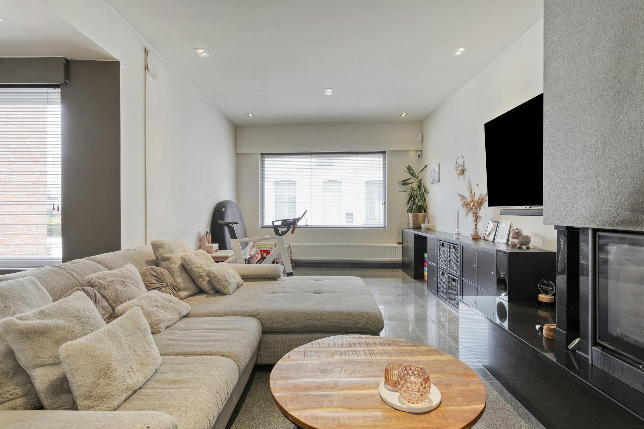 Volledig instapklaar huis met 3 kamers te koop in Desselgem foto 5