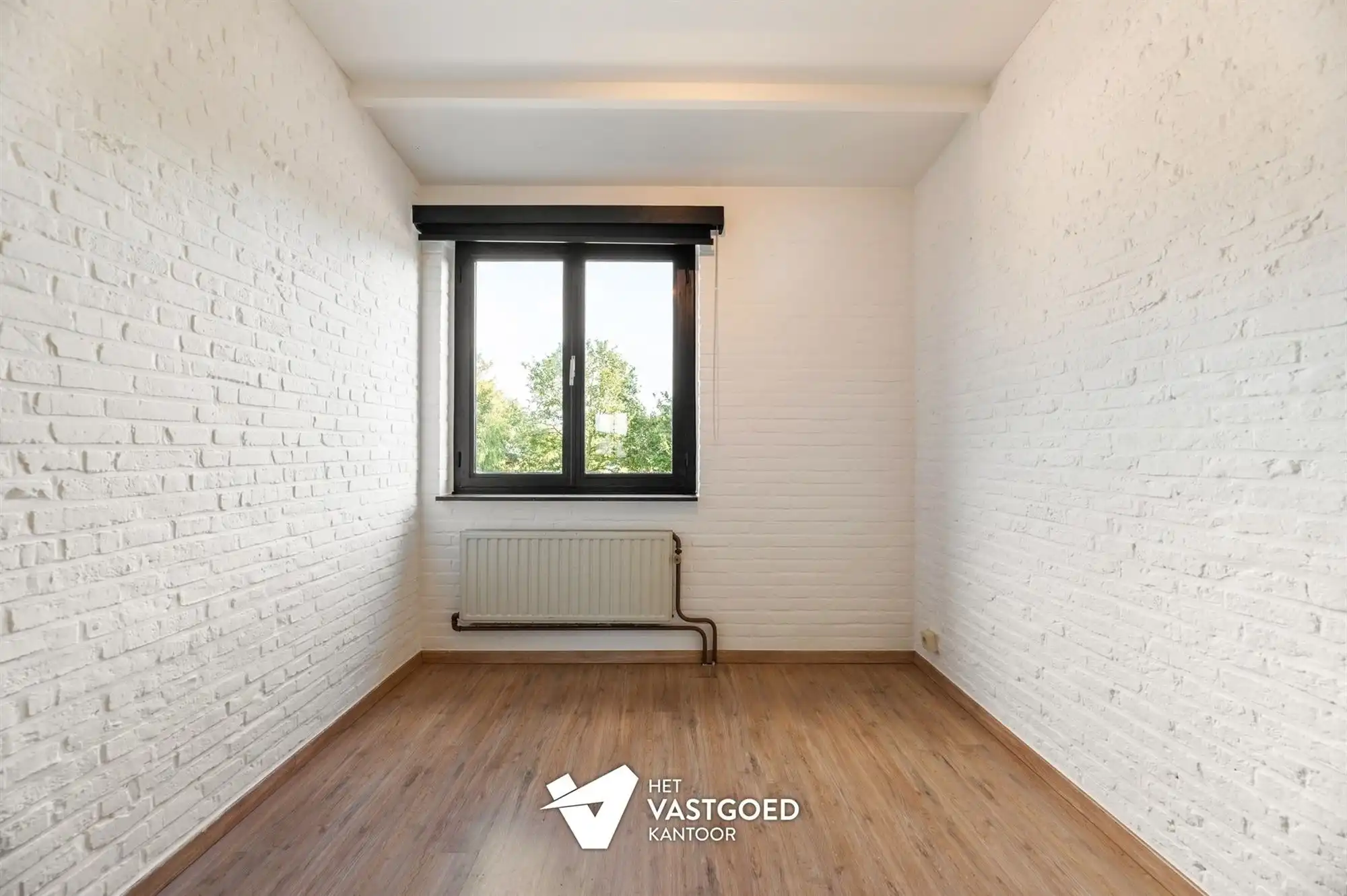 INSTAPKLAAR APPARTEMENT MET GARAGE (GEEN GEMEENSCHAPPELIJKE KOSTEN!) foto 12