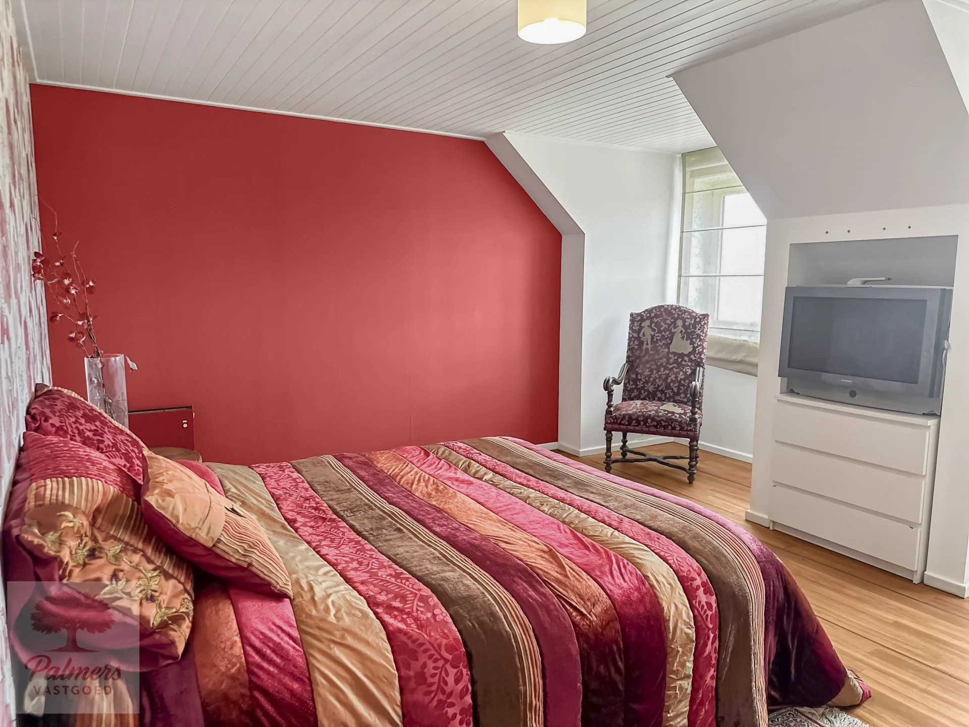 Veelzijdige villa eventueel voor vrij beroep. foto 29
