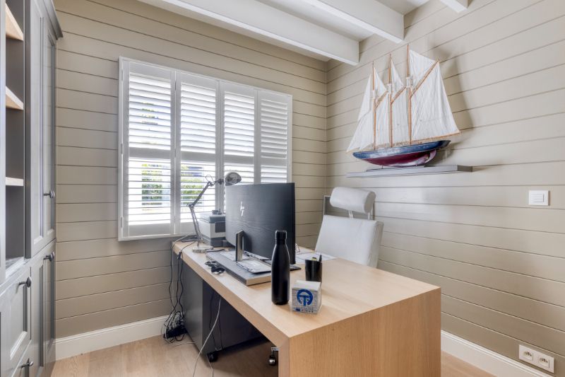 Exclusieve gezinswoning op 1.139 m² in Wondelgem foto 2