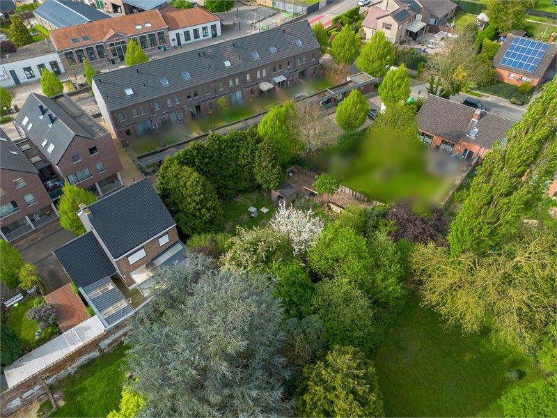 BOUWGROND GESCHIKT VOOR HALFOPEN BEBOUWING GELEGEN IN ATTENHOVEN foto 7