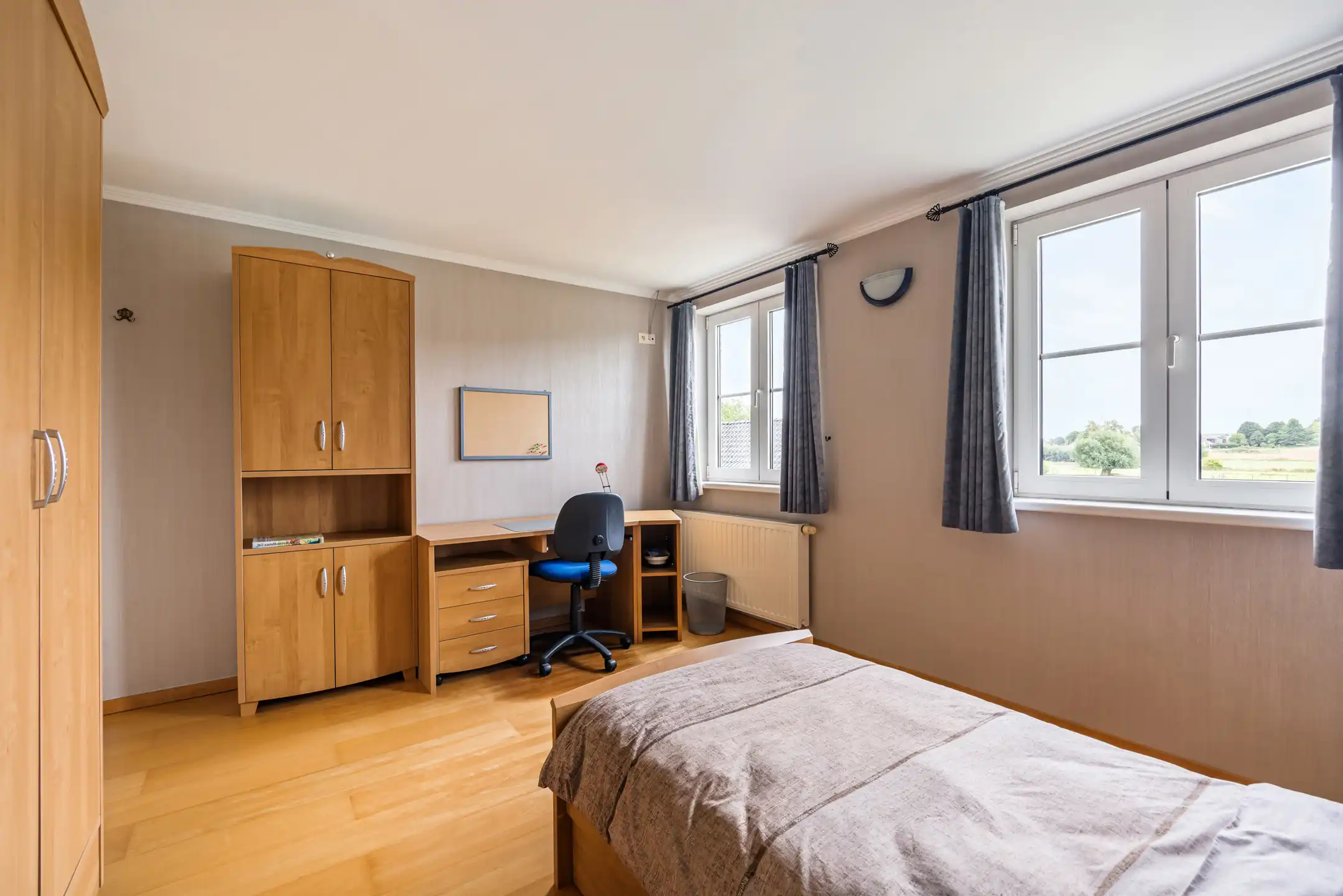 Exclusieve villa met zonnige tuin in Mal foto 22