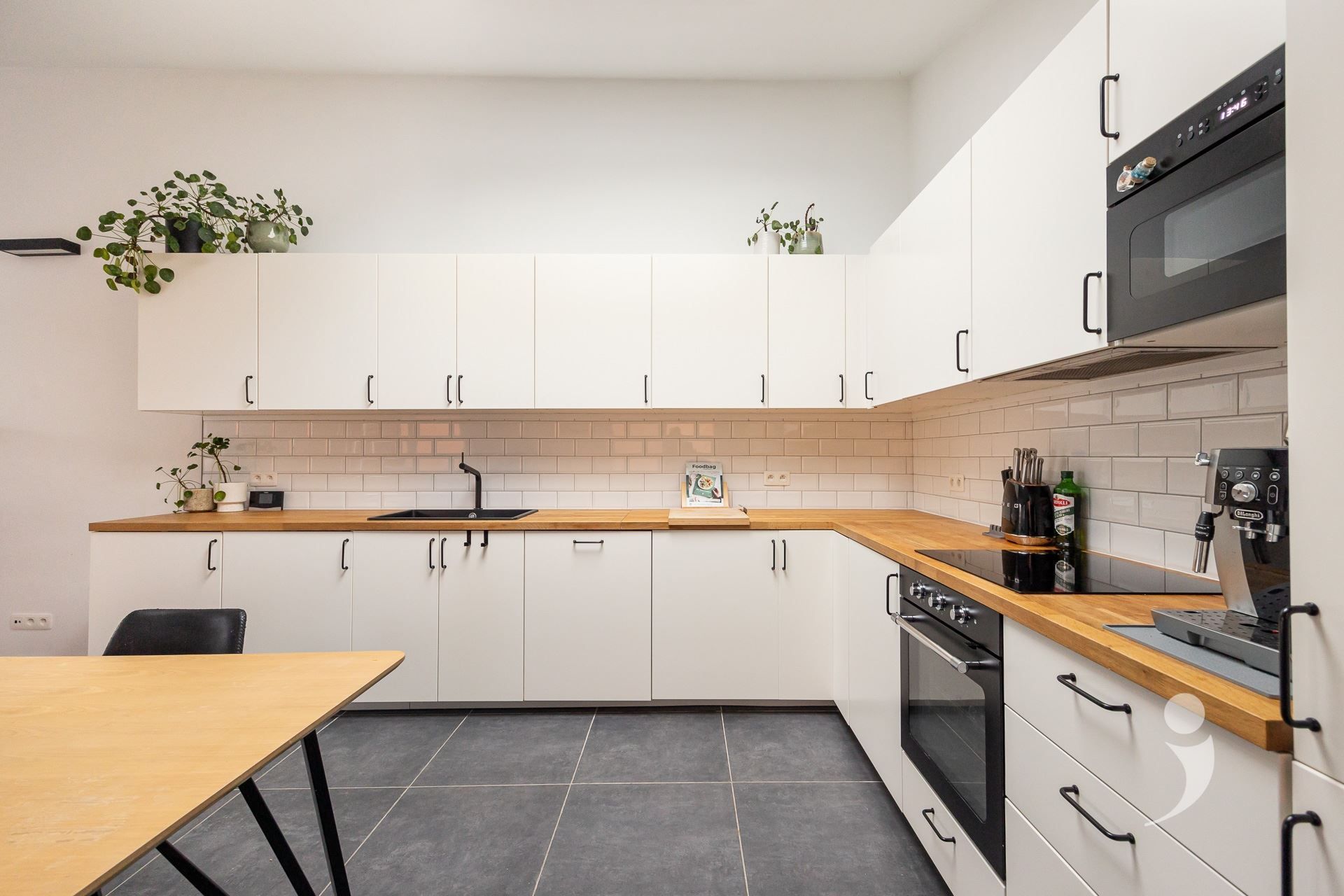 Volledig gerenoveerde woning op wandelafstand van centrum Aarschot! foto 7