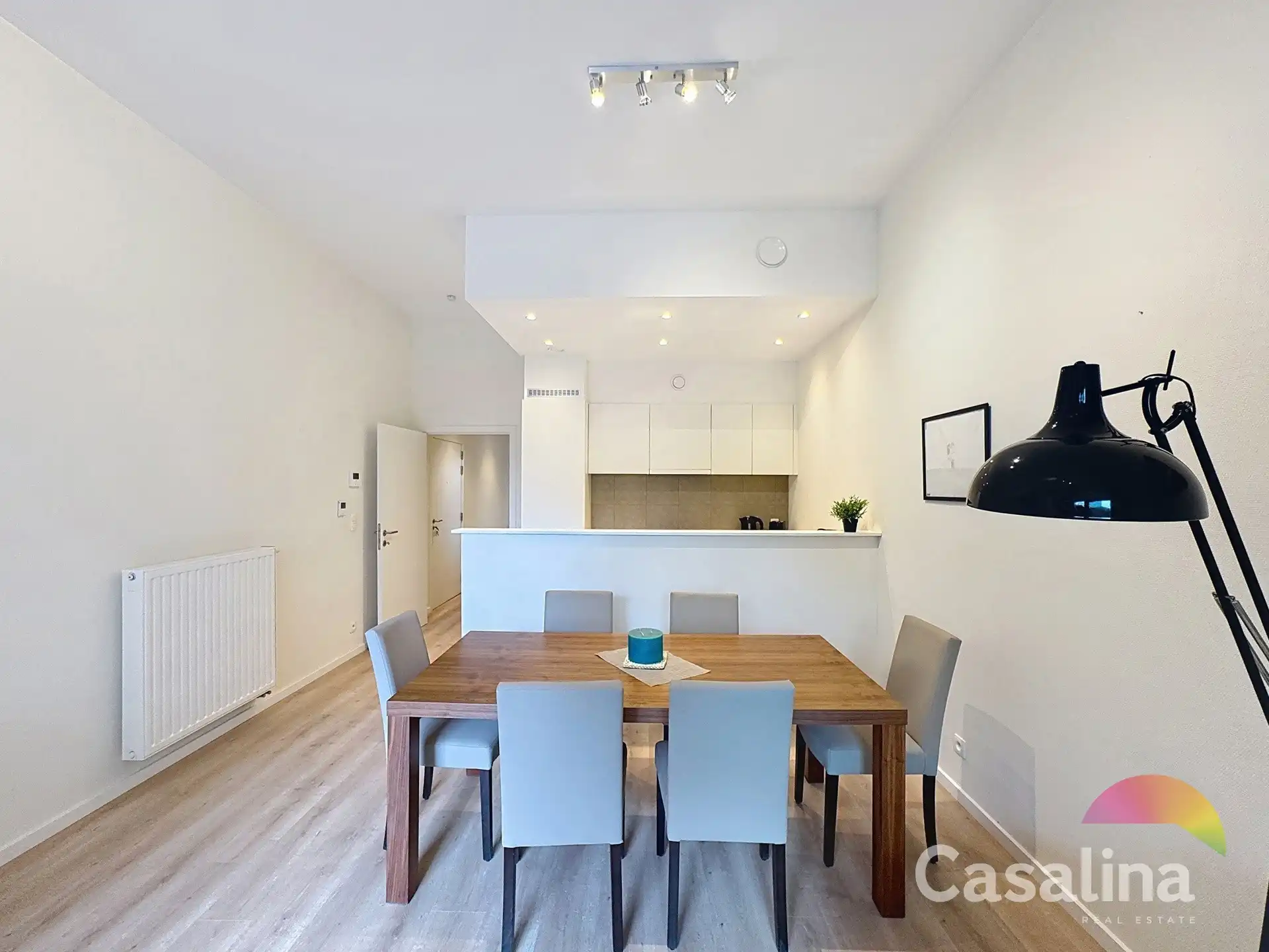 Appartement met 2 slaapkamers, terrassen, tuin + parking foto 5