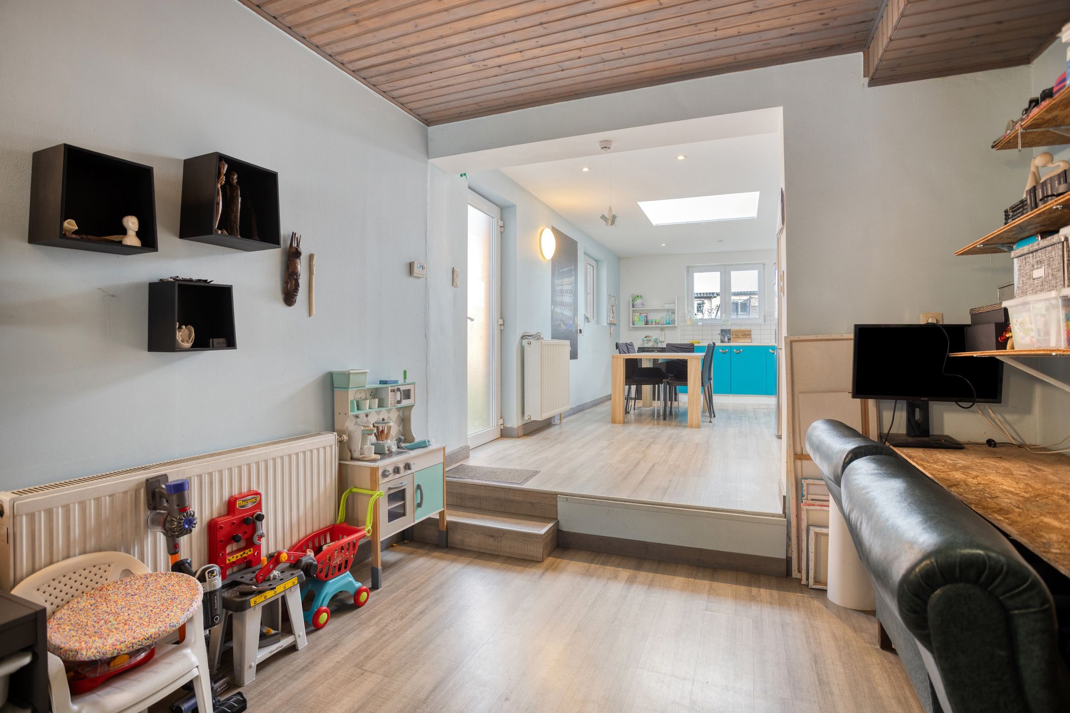 Rijwoning met twee slaapkamers, tuin en garage te Wilsele foto 3