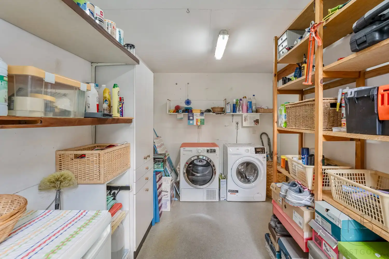 Een uitzonderlijke eigendom voor ondernemers en zelfstandigen die wonen en werken op één locatie willen combineren. foto 21