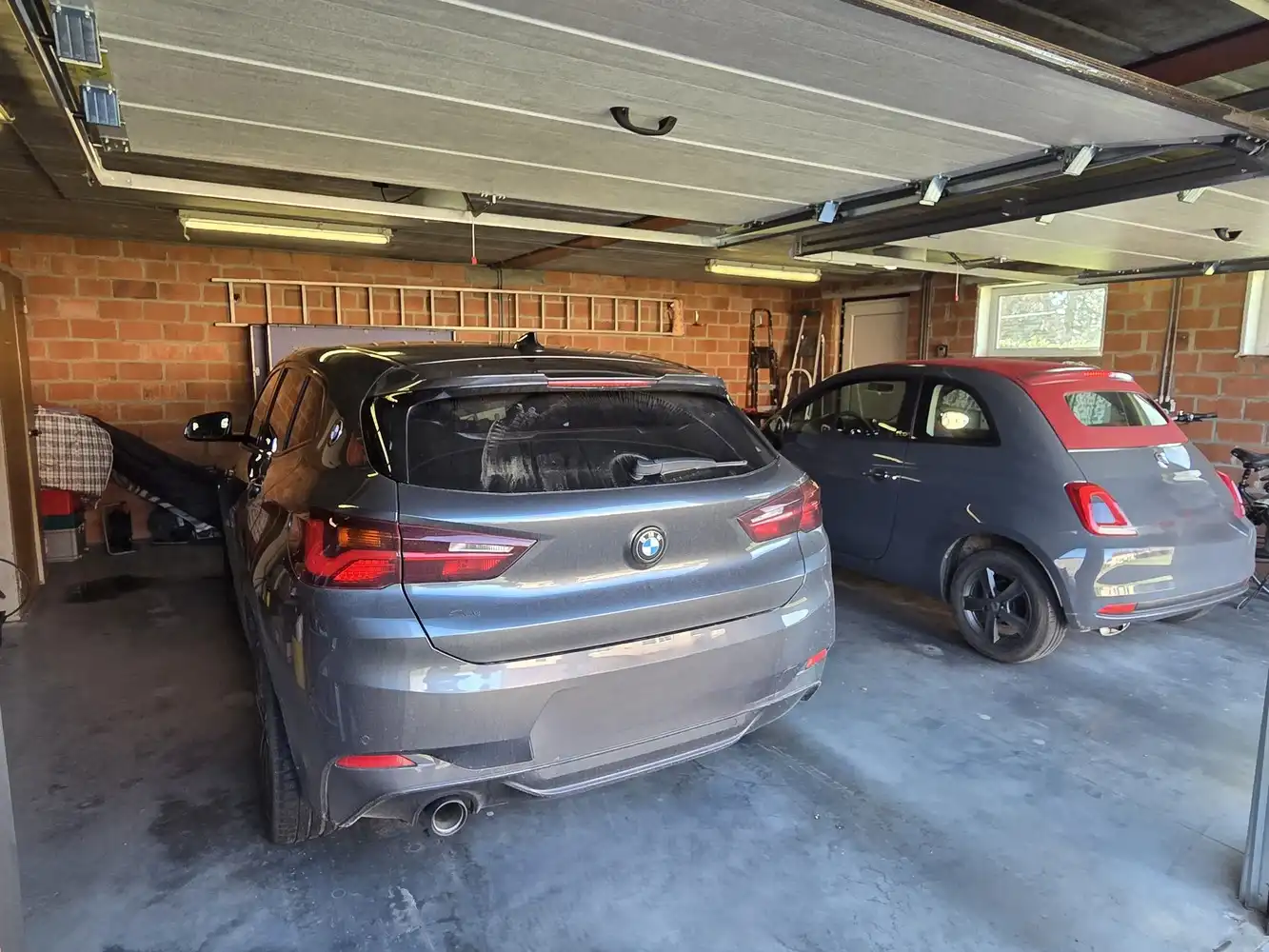 Zeer ruime gezinswoning, 4 slaapkamers, volledig onderkelderd met dubbele garage als bijgebouw foto 20