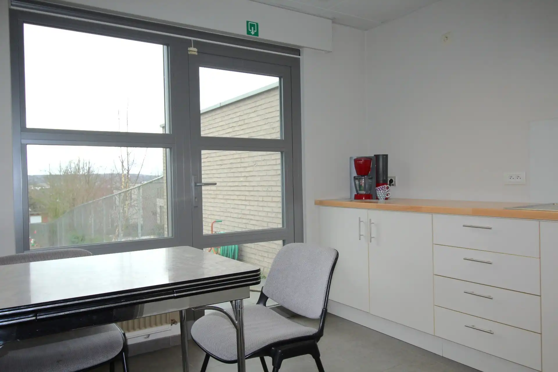 Handelsruimte te huur Tiegem foto 8