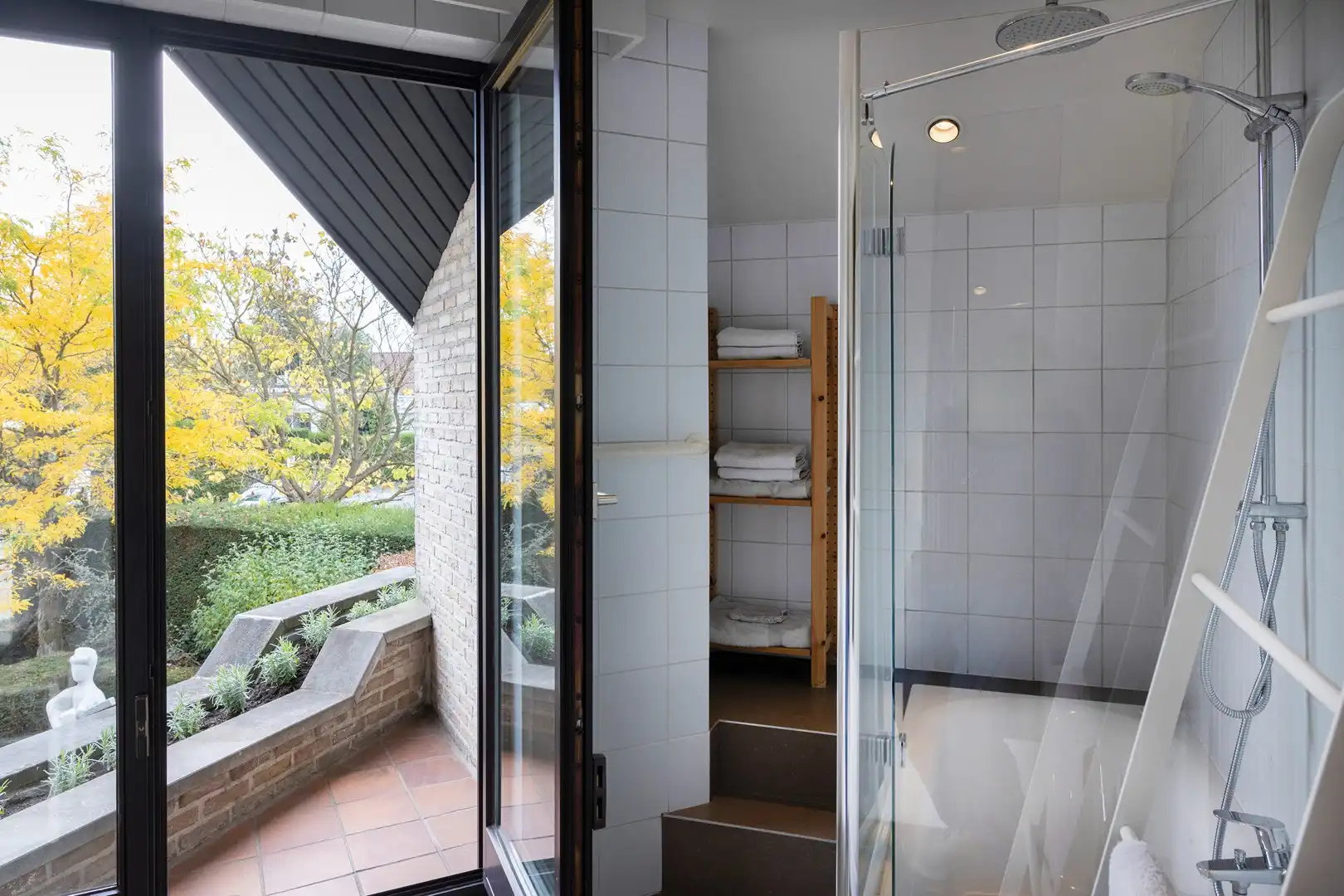 Gezellige, alleenstaande woning in doodlopende straat. foto 17