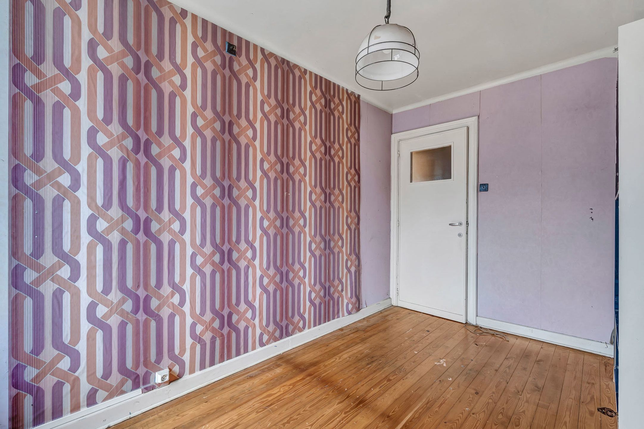 Te renoveren woning met opslagruimte/handelspand van 290 m² foto 23