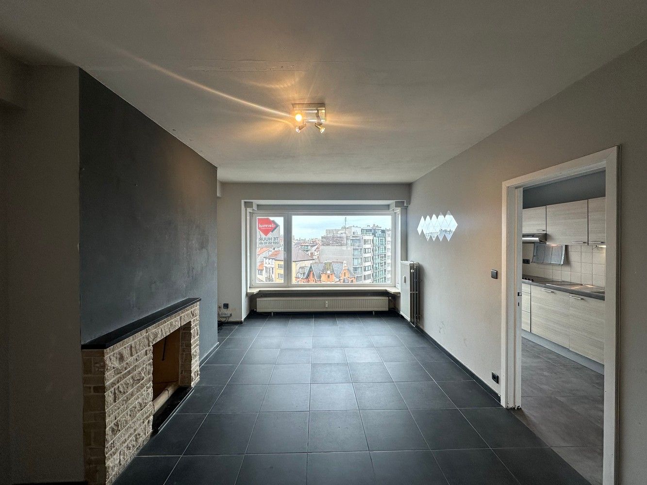 RESIDENTIE IRINOE foto {{pictureIndex}}