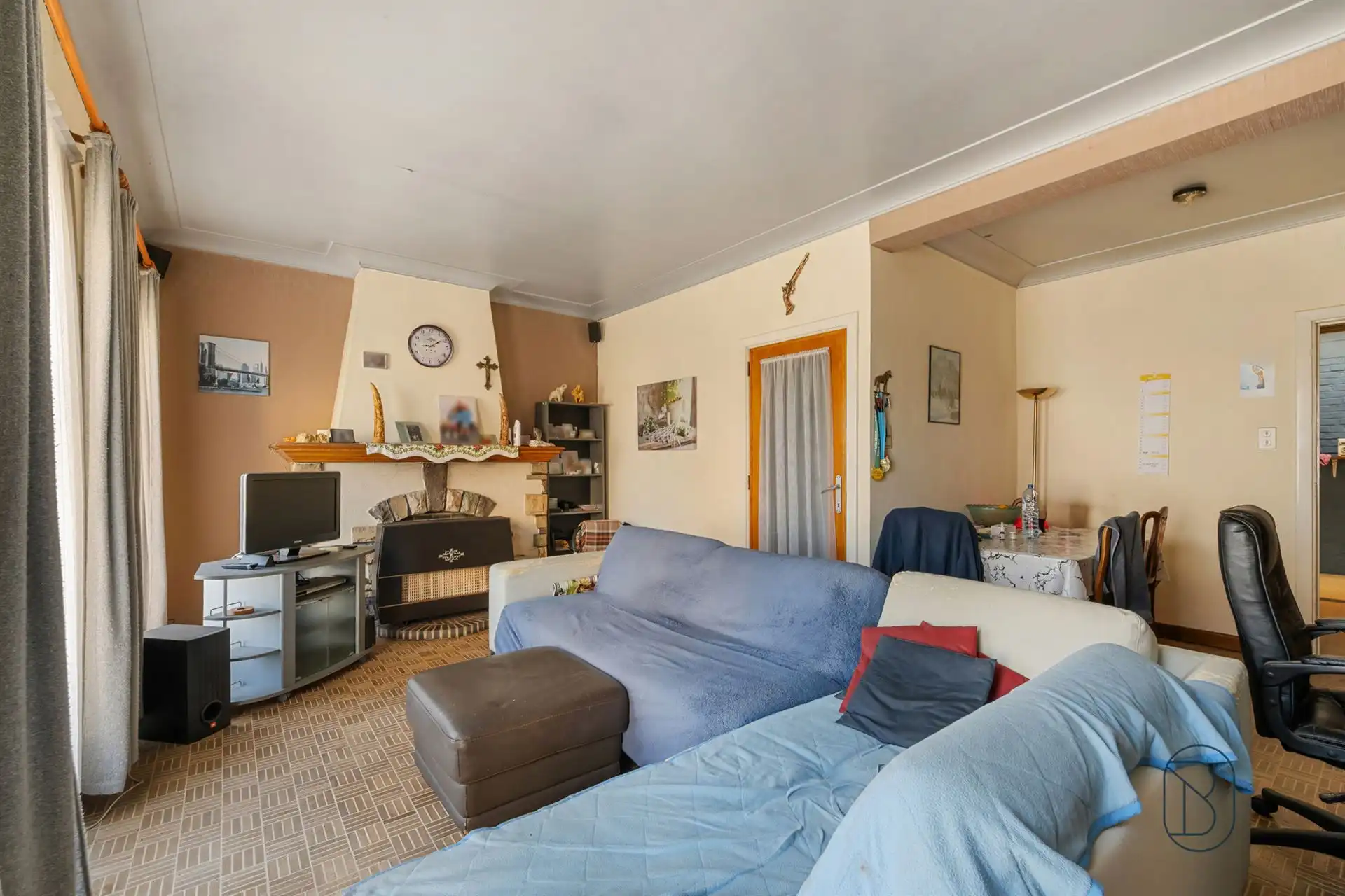 TOPgelegen opbrengsteigendom: 2 appartementen en garage. foto 5