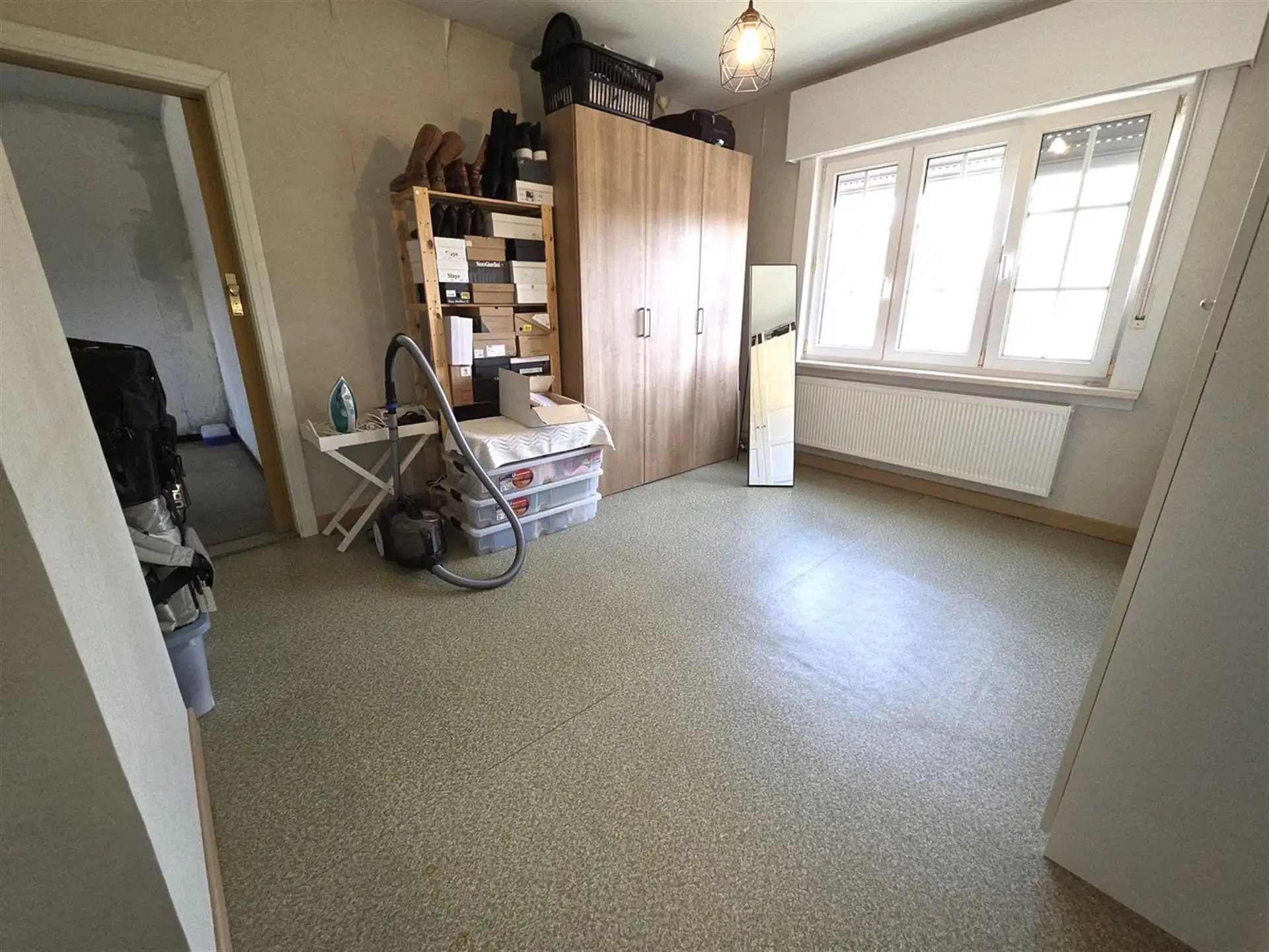 Leuke woning met 3 slaapkamers, garage en bijgebouw in de tuin foto 10