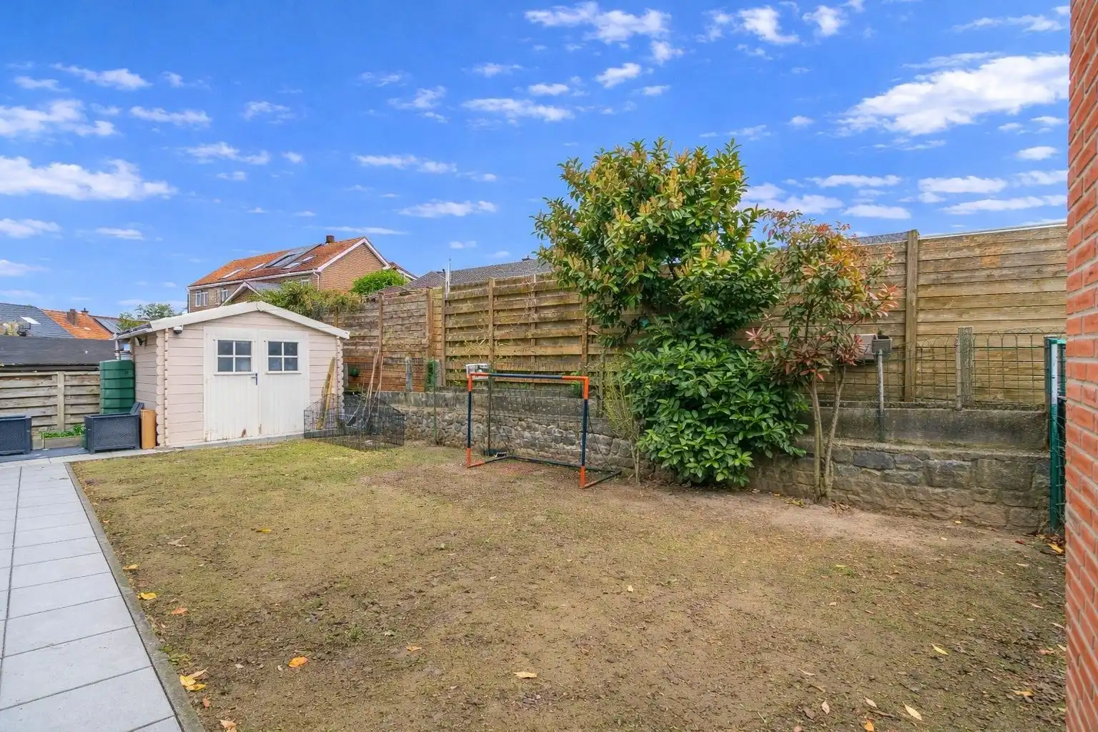 Een instapklare 3 gevelwoning met garage! foto 16