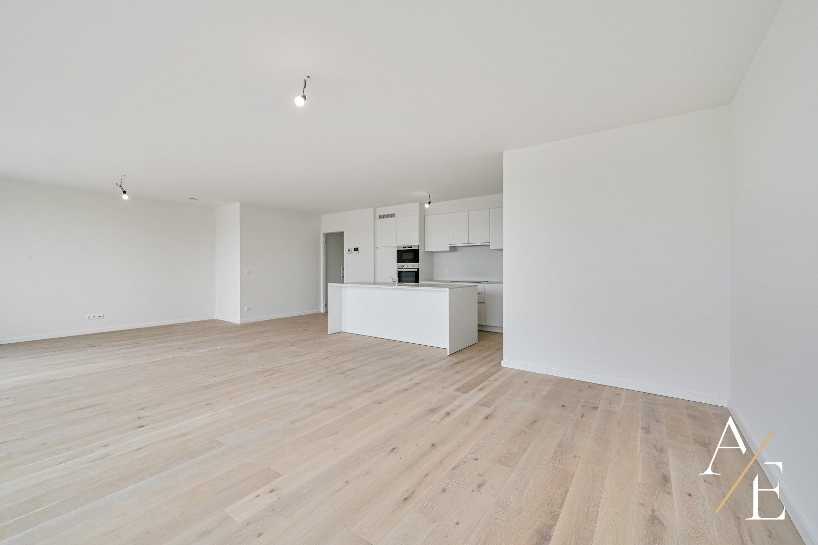 SINT-AMANDSBERG - Klassevol 2-slaapkamer nieuwbouwappartement (6% btw mogelijk) foto 6