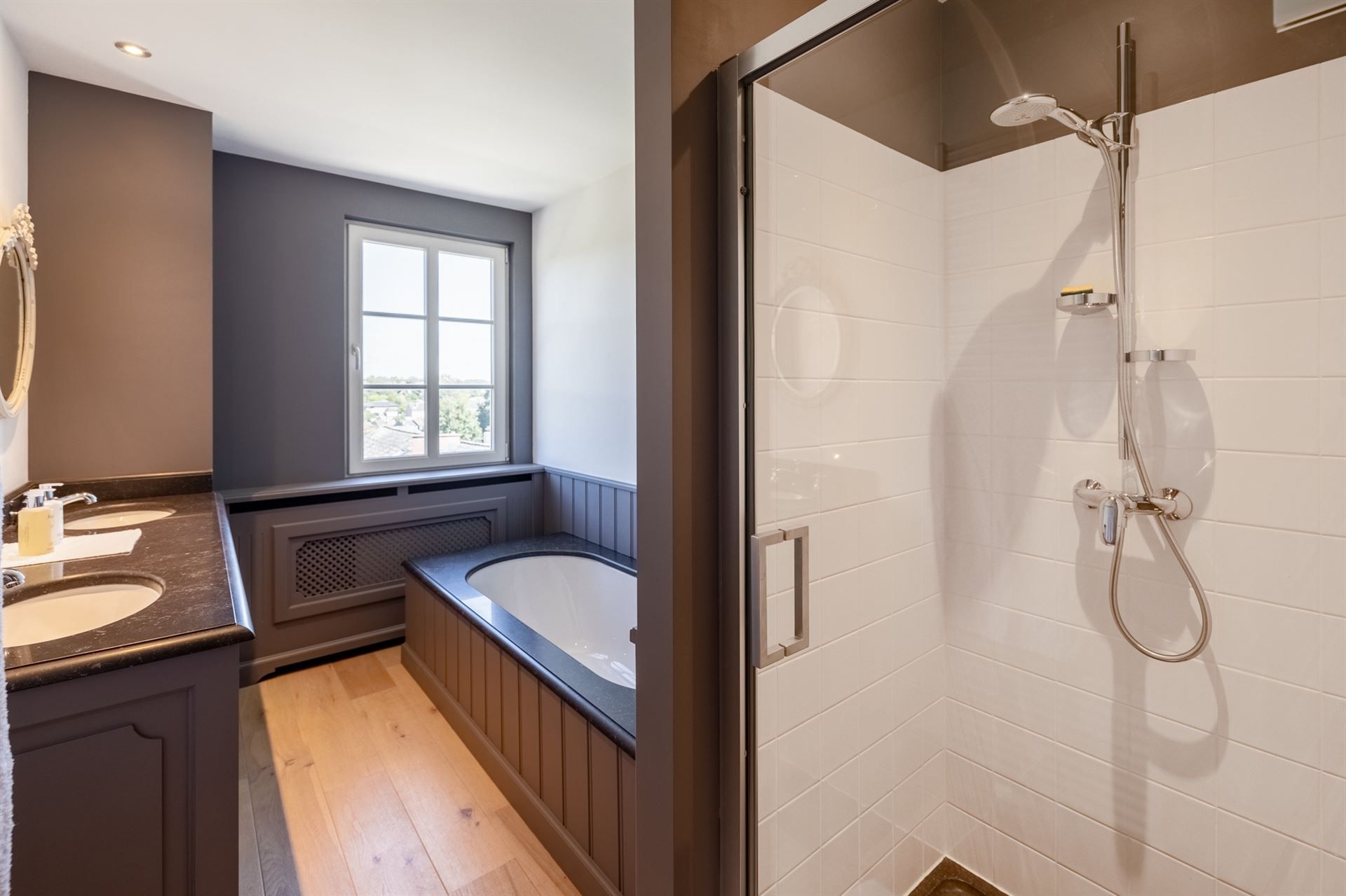 Prachtige, elegante villa op rustige locatie foto 15