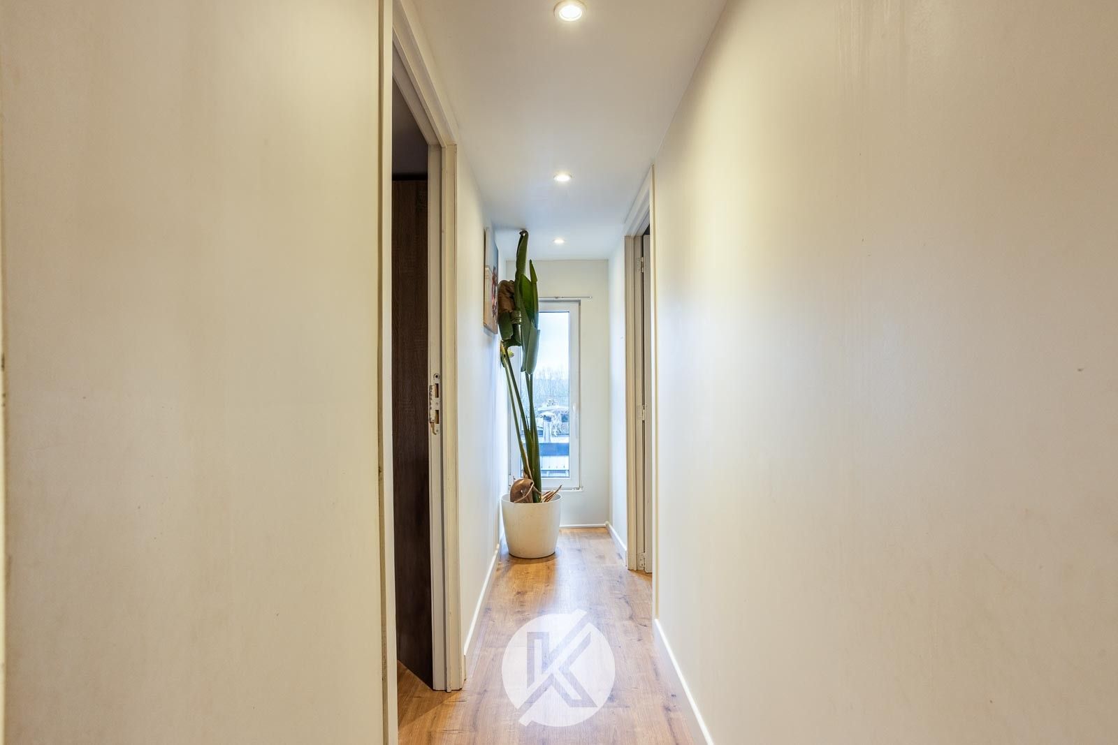 Instapklare gezinswoning met 5 slaapkamers foto 23