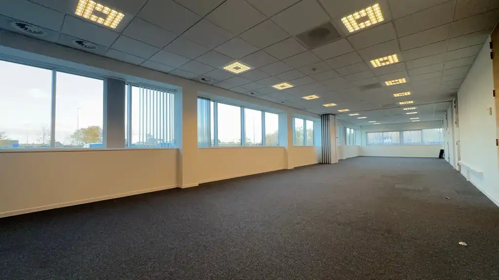 Standalone kantoorgebouw te koop langs R4 in Merelbeke-Melle foto 13