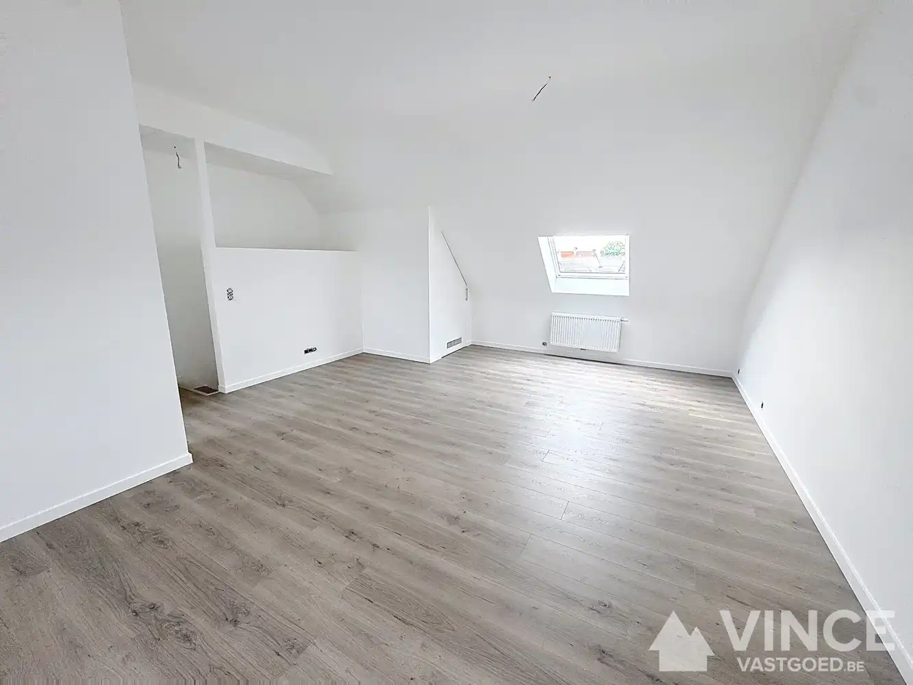Volledig gerenoveerde, energiezuinige woning met tuin. foto 21