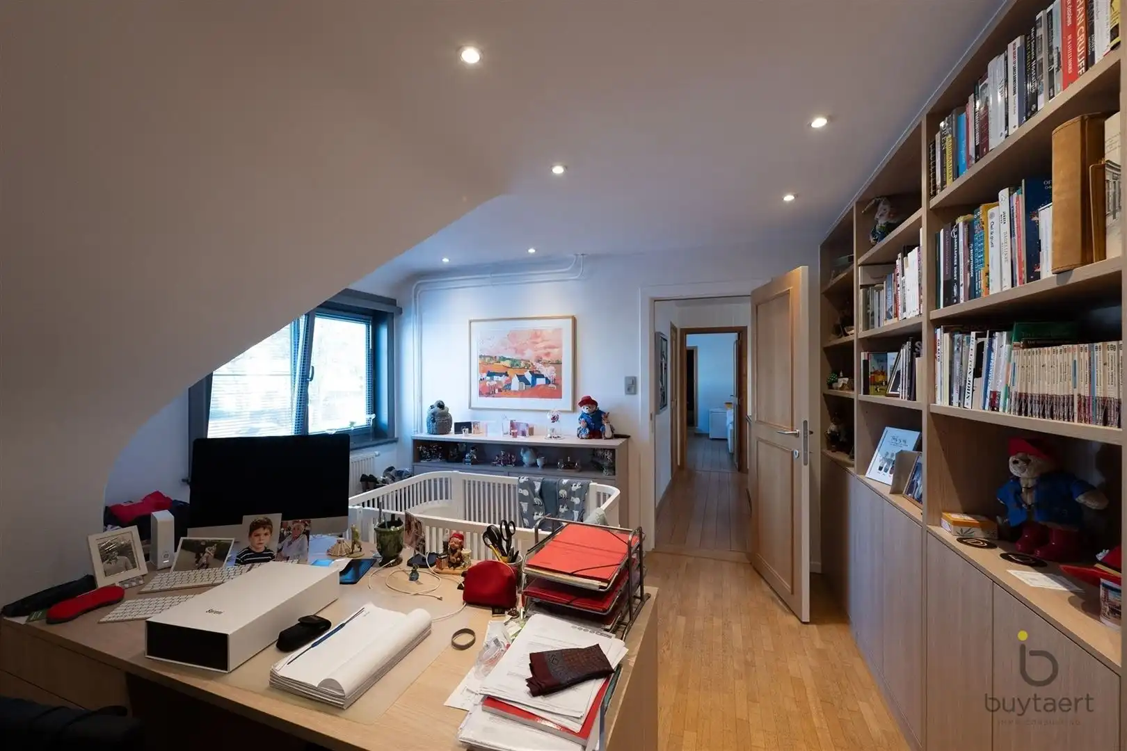 Villa met praktijk of  kangoeroewoning en Zuid - West tuin. foto 29