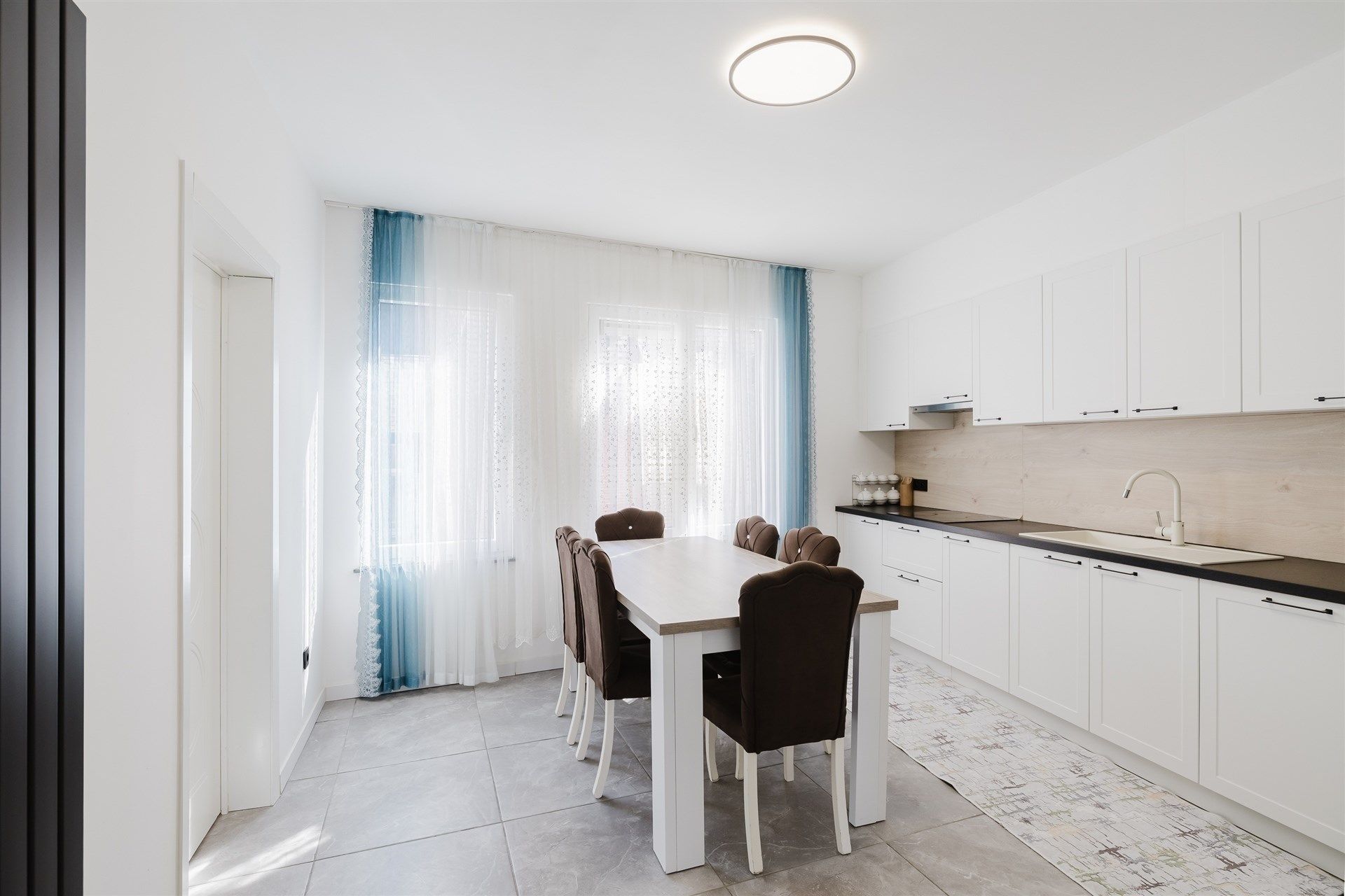 Gerenoveerd duplex appartement op topligging foto 10