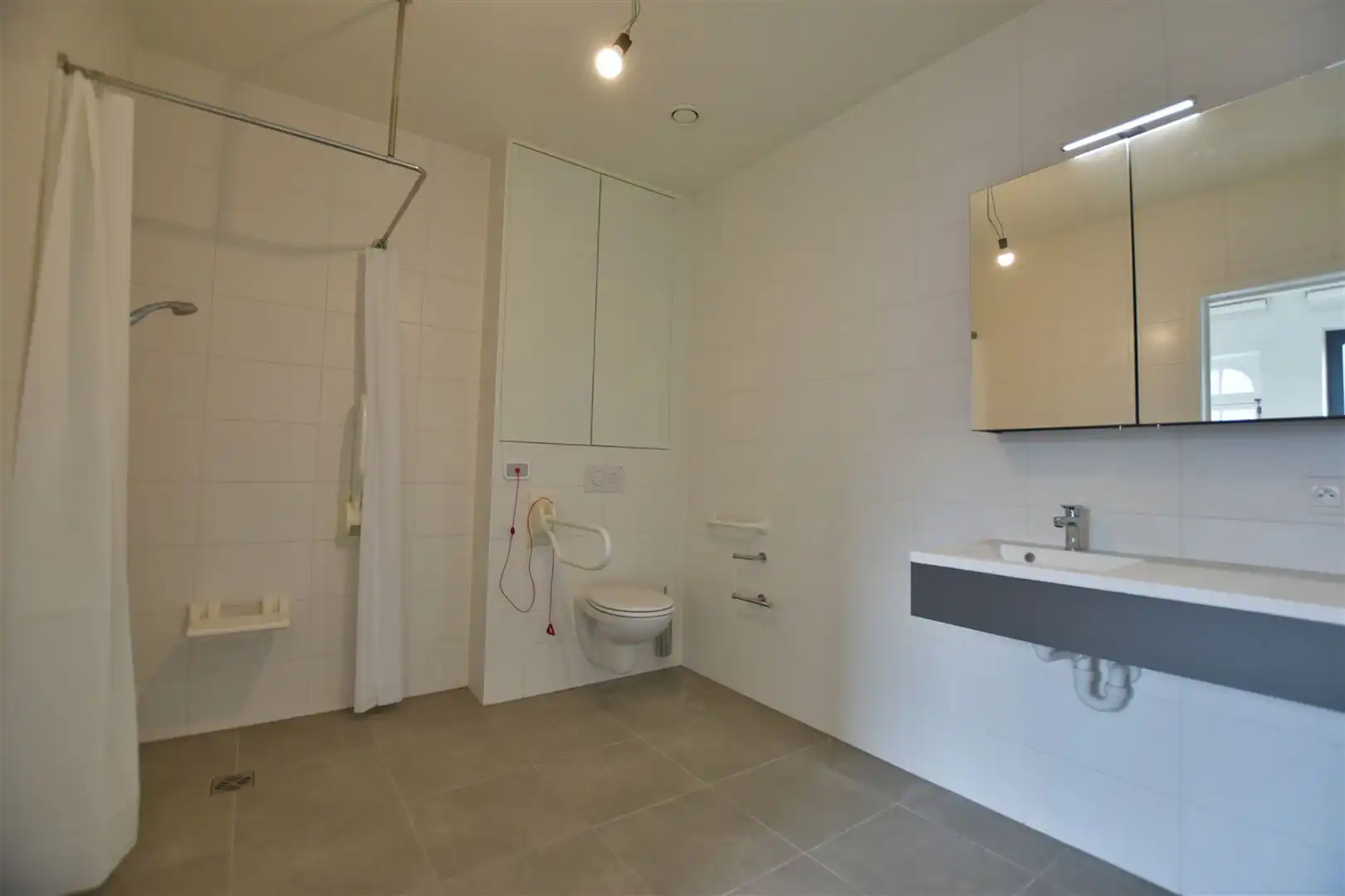 Prachtige assistentiewoning gelegen in het hartje van Dendermonde  foto 9