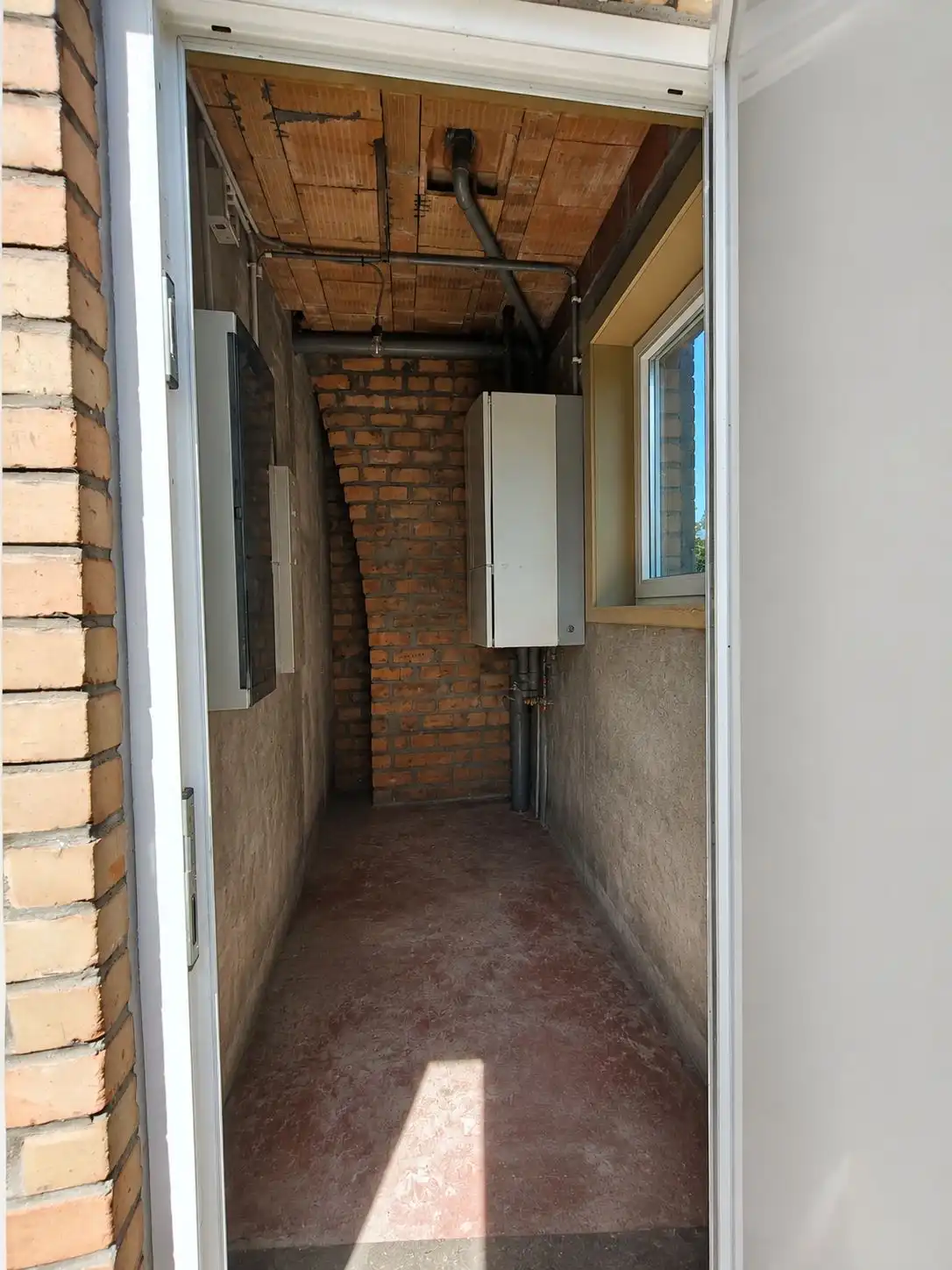 Ruime vrijstaande villa met dubbele garage op toplocatie in Oostende! foto 23